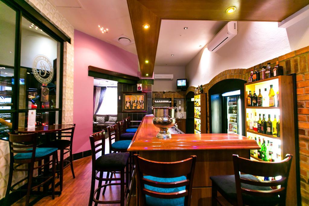Cape Town Lodge Hotel Hotel